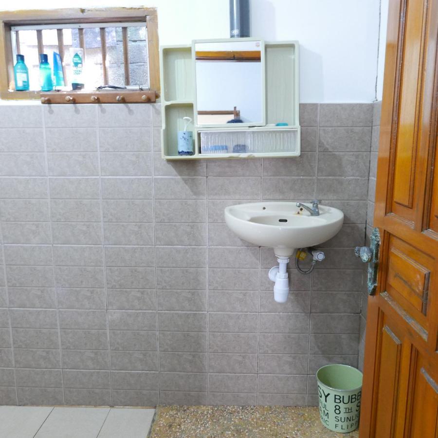 Rumah Side Διαμέρισμα Τζίλι Τραγουανγκάν Εξωτερικό φωτογραφία